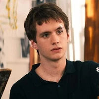 Oliver Wood