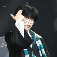 Trương Hàm Thụy