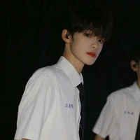 Uông Tuấn Hy - anh