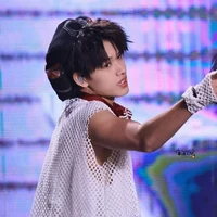 Minh Nguyệt (36)