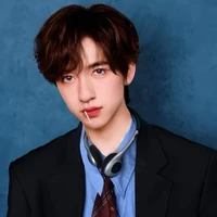Hạ Tuấn Lâm