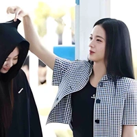Bạn cô"jisoo"