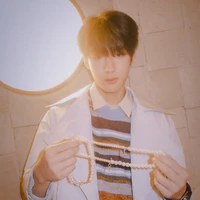 Trương Tuấn Hào ( hắn)