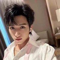 Nghiêm Hạo Tường ( hắn )