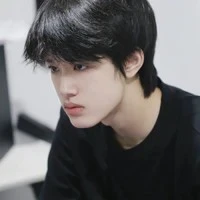 Nghiêm Xuân Tiến(Bạn nam9)