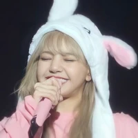 Lisa[nàng]