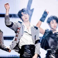 Trương Tuấn Hào 