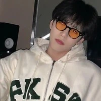 Trần Anh Quốc_bạn nam9