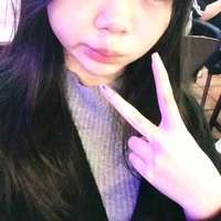 Author cinh gái