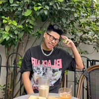 Trung Hiếu- Strange h