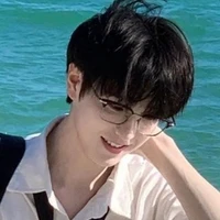 Lộ Tư Phong