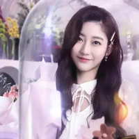 Tô Lạc/IVIE_Ruby