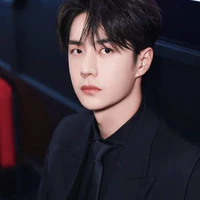 VƯƠNG NHẤT BÁC