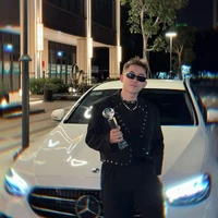 Đức Tríí