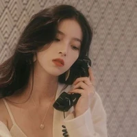 ♌︎/lorna.derson〖Leona Henderson〗25age