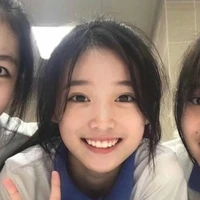 Thiều Thanh Vân(bạn thân nu9 lúc lớp 9)