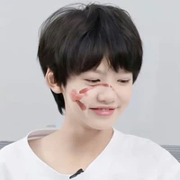 Dịch Nhiên Siêuu đẹp troai😐