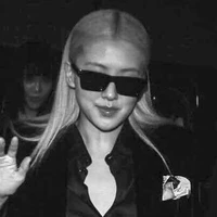 Park ChaeYoung [ Cô ]