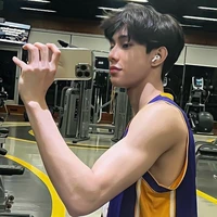 Dịch Việt Bân
