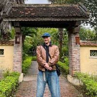 Mai Viet
