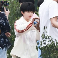 Thụy Thụy chứ aiii🐉😾