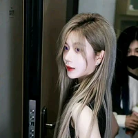 Trịnh Đan Ny• nàng