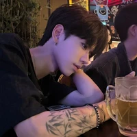 Pisces | @piss.jj |