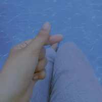 Một Mình Em Khóc Trong Đêm