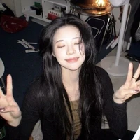 nhiêm yên / 𝐬𝐚𝐠𝐢.𝐧𝐦 ♐︎ ²⁴