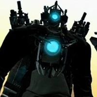 Titan cameraman/ Haly