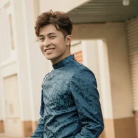 Nguyễn Tuấn Kiệt(Anh họ của Ngọc)