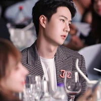 Vương Nhất Bảo.