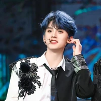 Tả Hàng: cậu