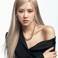 Park ChaengYoung ( cô )