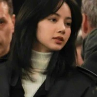 Lalisa Manobal(cô)