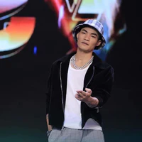 Mai Việt