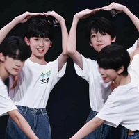 Tác giả 🐥🐥