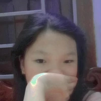 Phương Uyên ( cô)