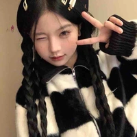 Nguyễn Tuyết Nhi ( bạn thân nu9)