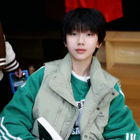 Nhiếp Vĩ Thần