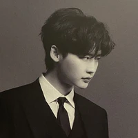 Lee Jong Suk {K}