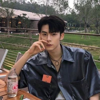 [ 11C1 ] Hứa Vĩ Đạt