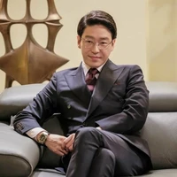 Gia chủ của nhà họ Mạc