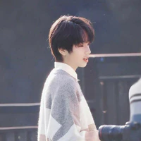 Vương Lỗ Kiệt_WLJ