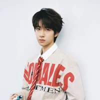 Hạ Tuấn Lâm _ em