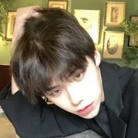 Vương Hải Long-gã