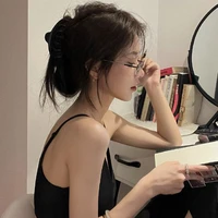 Lục Nhã Đan_Zev