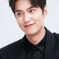 Lee Minho( ba cj nhà)
