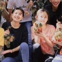 Nờ Vờ {Nguyên Vy}