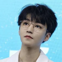Vương Tuấn Khải